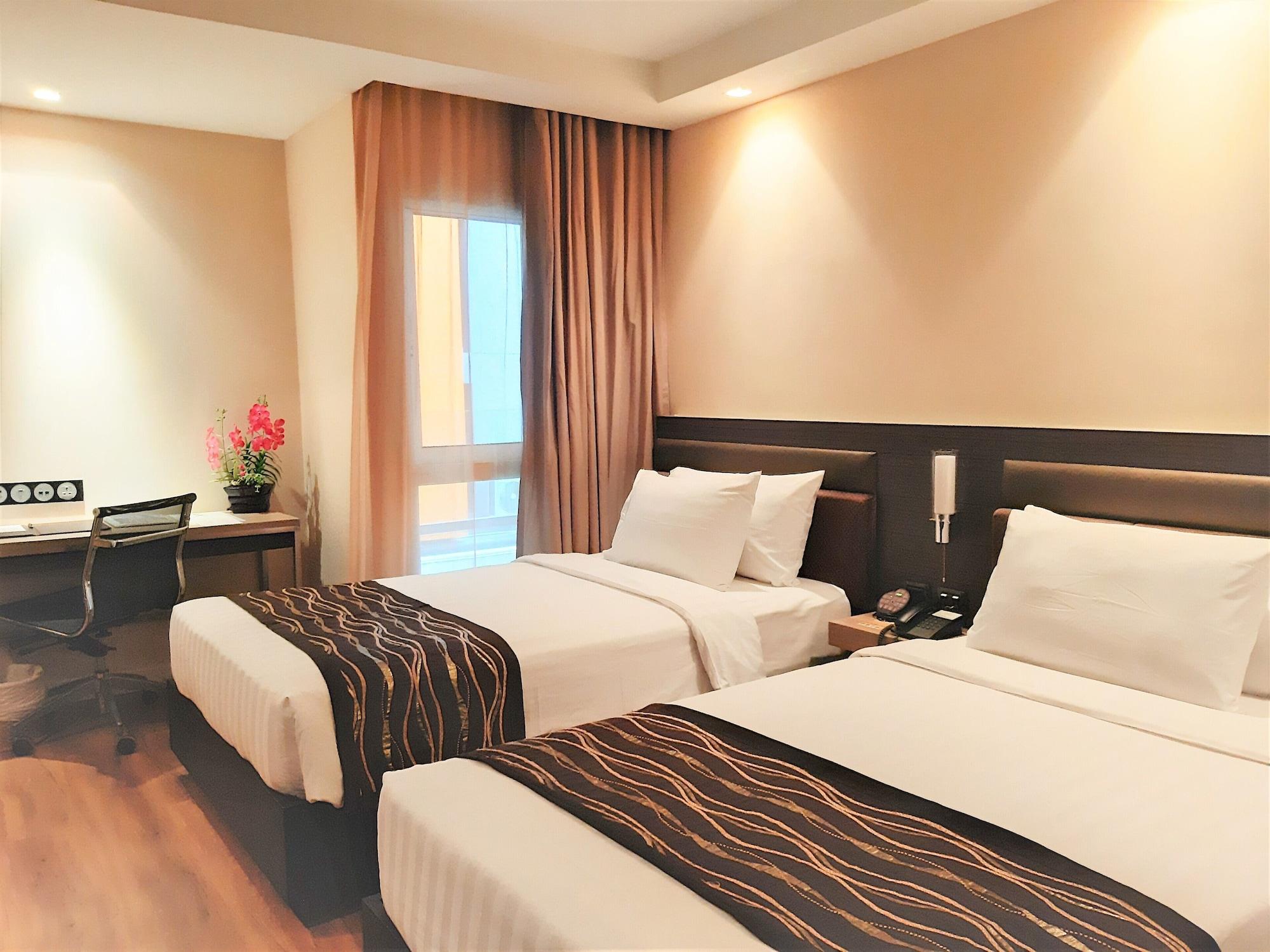 Amora Neoluxe Suites Hotel Bangkok Dış mekan fotoğraf